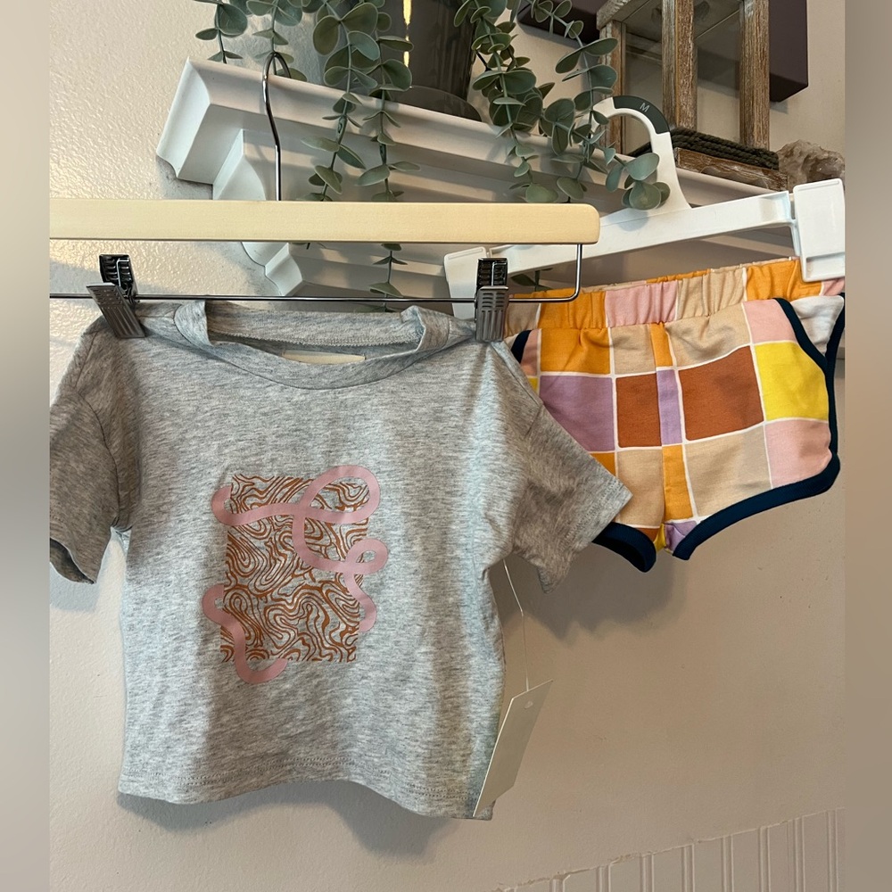 NEW BABY GIRLS BUNDLE Shirt and Shorts / Open Edit Nordstrom /  6M / Summer